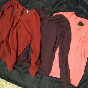 Bundle of 3 sweaters